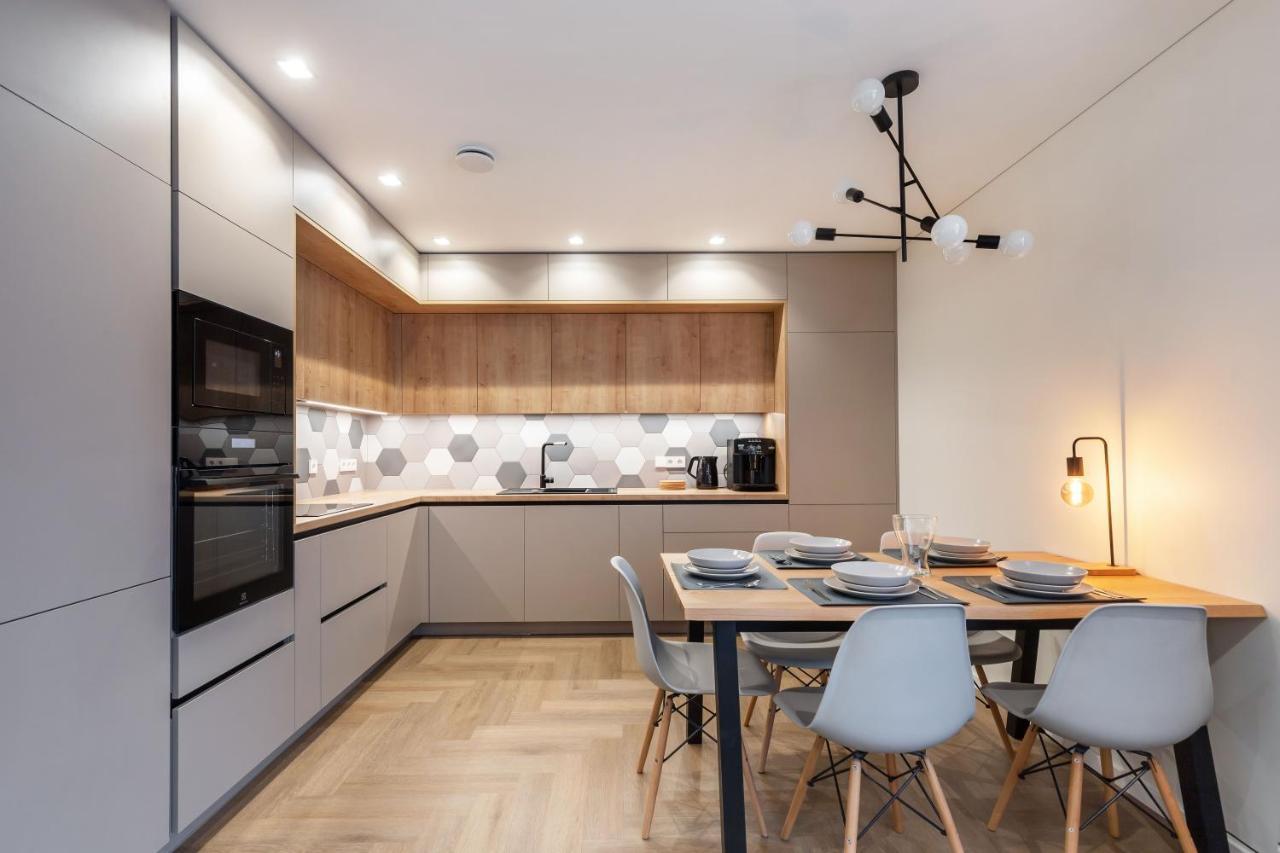 3 Bedroom Apart/24H Self Check In/Free Parking/Up To 6 People/ Вилнюс Екстериор снимка