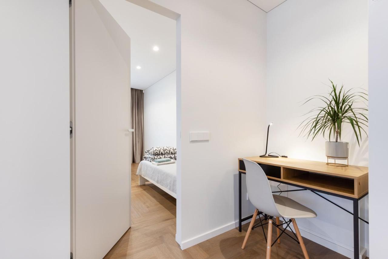 3 Bedroom Apart/24H Self Check In/Free Parking/Up To 6 People/ Вилнюс Екстериор снимка
